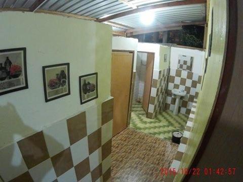 Liana Hostel Taman Negara Джерантут Экстерьер фото